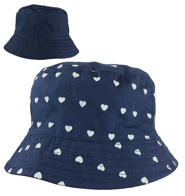 Baby hat reversible hearts