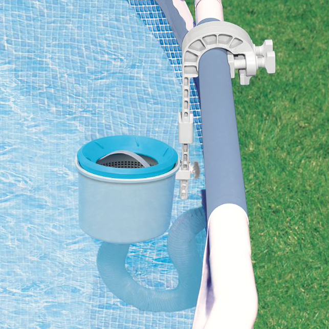 DeLuxe wall mount surface skimmer