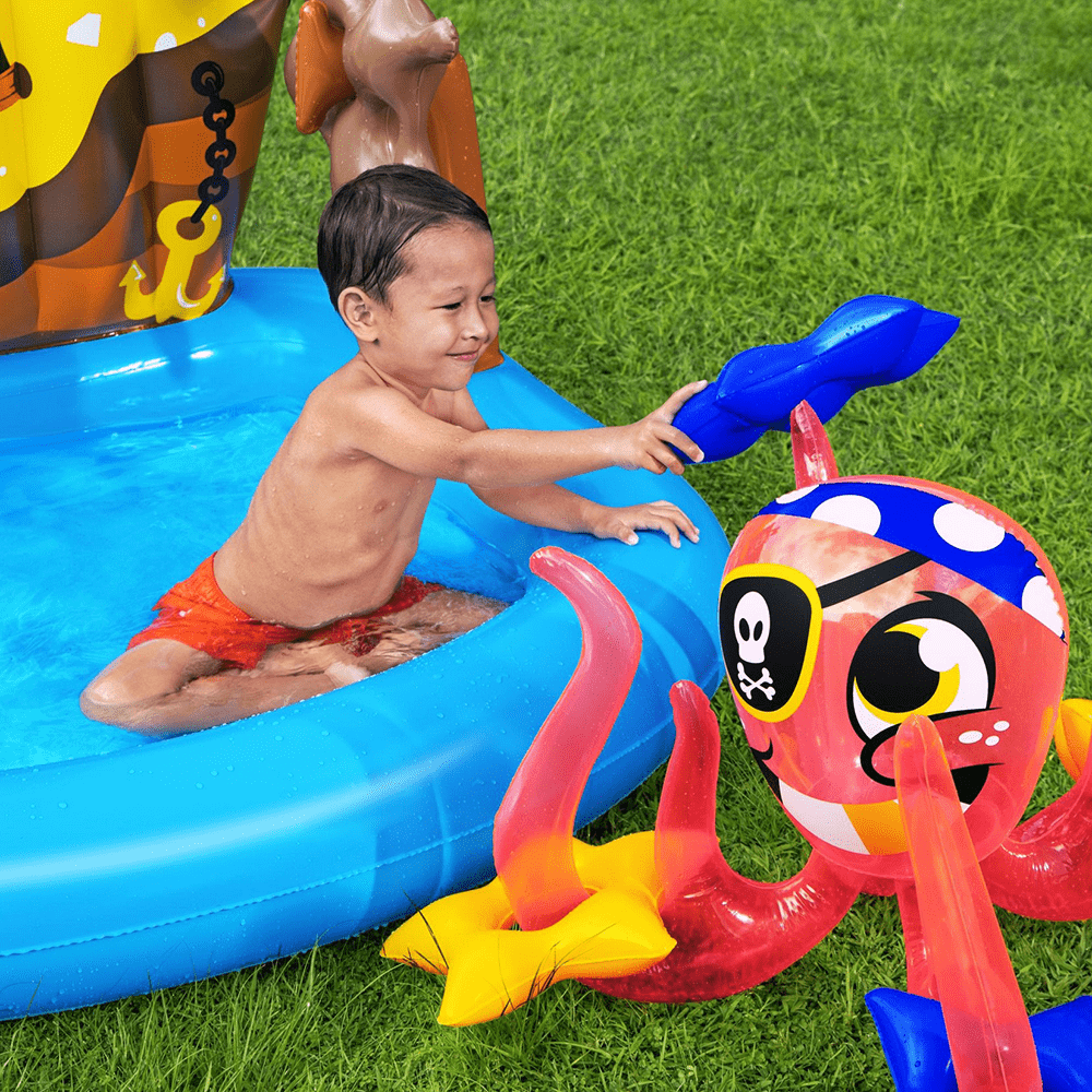 Play center Ships Ahoy