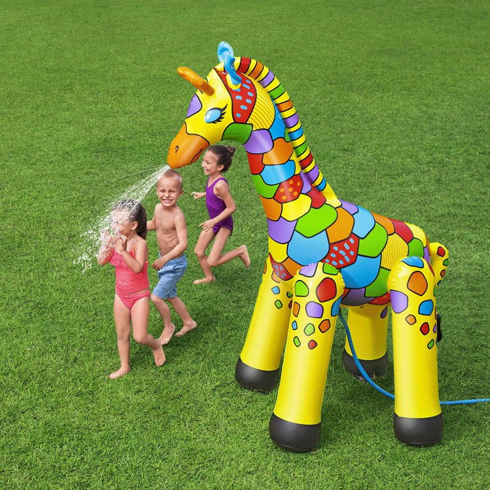 Giraffe jumbo met sproeier