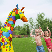 Giraffe jumbo met sproeier