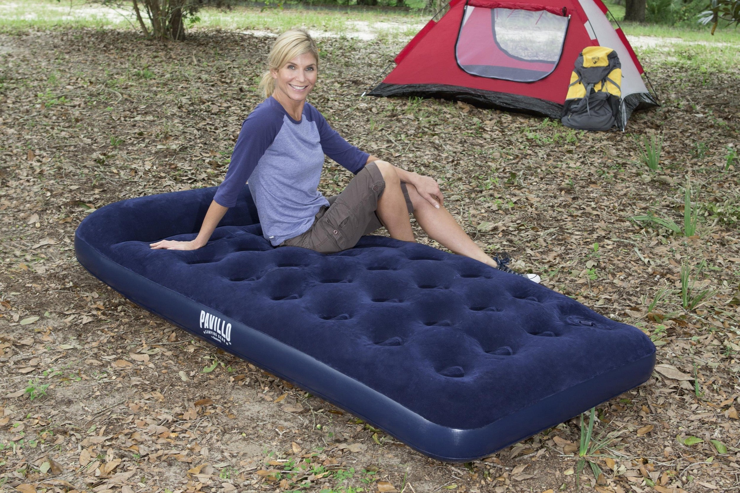 Camping luchtbed met voetpomp 188x99x28 cm