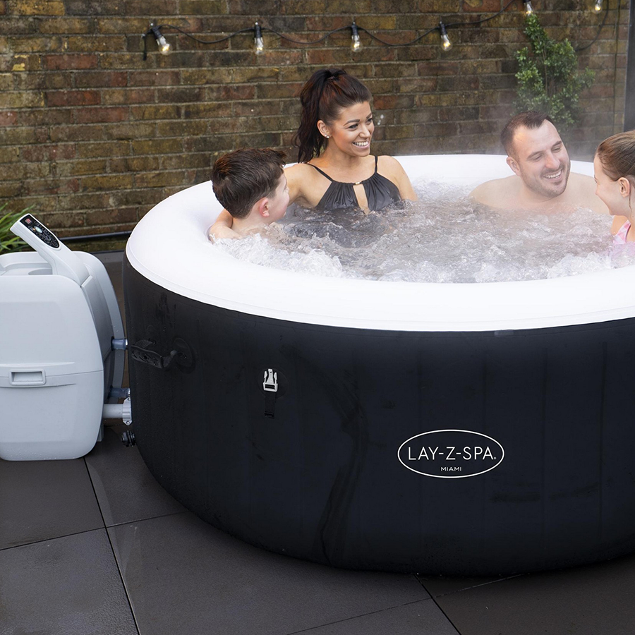Lay-Z spa Miami